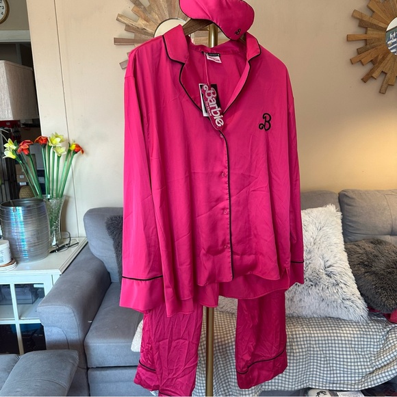 Barbie Movie Zara Pink Satin Effect Sleep Shirt & Mask size XL NWT & Large Pants